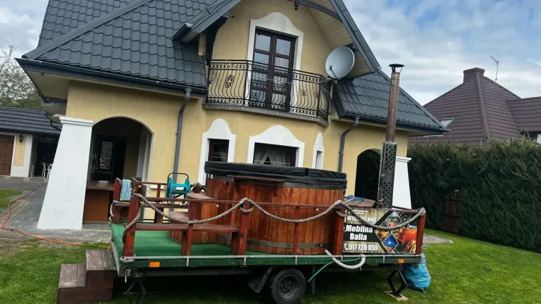 Wynajem mobilnej bani Okuninka 0010 Spływy kajakowe Bugiem